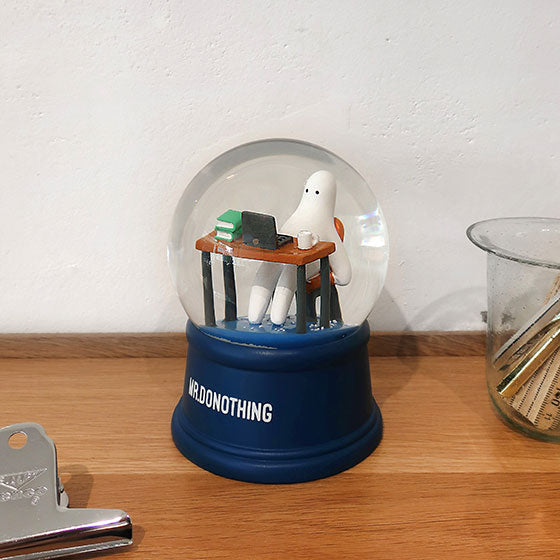 Snow globe for bedroom-office